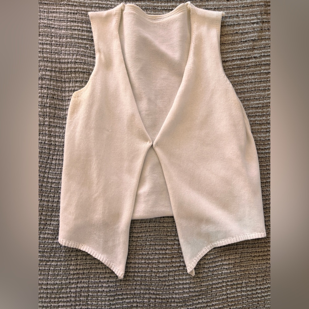 Elegant Cream Knit Top